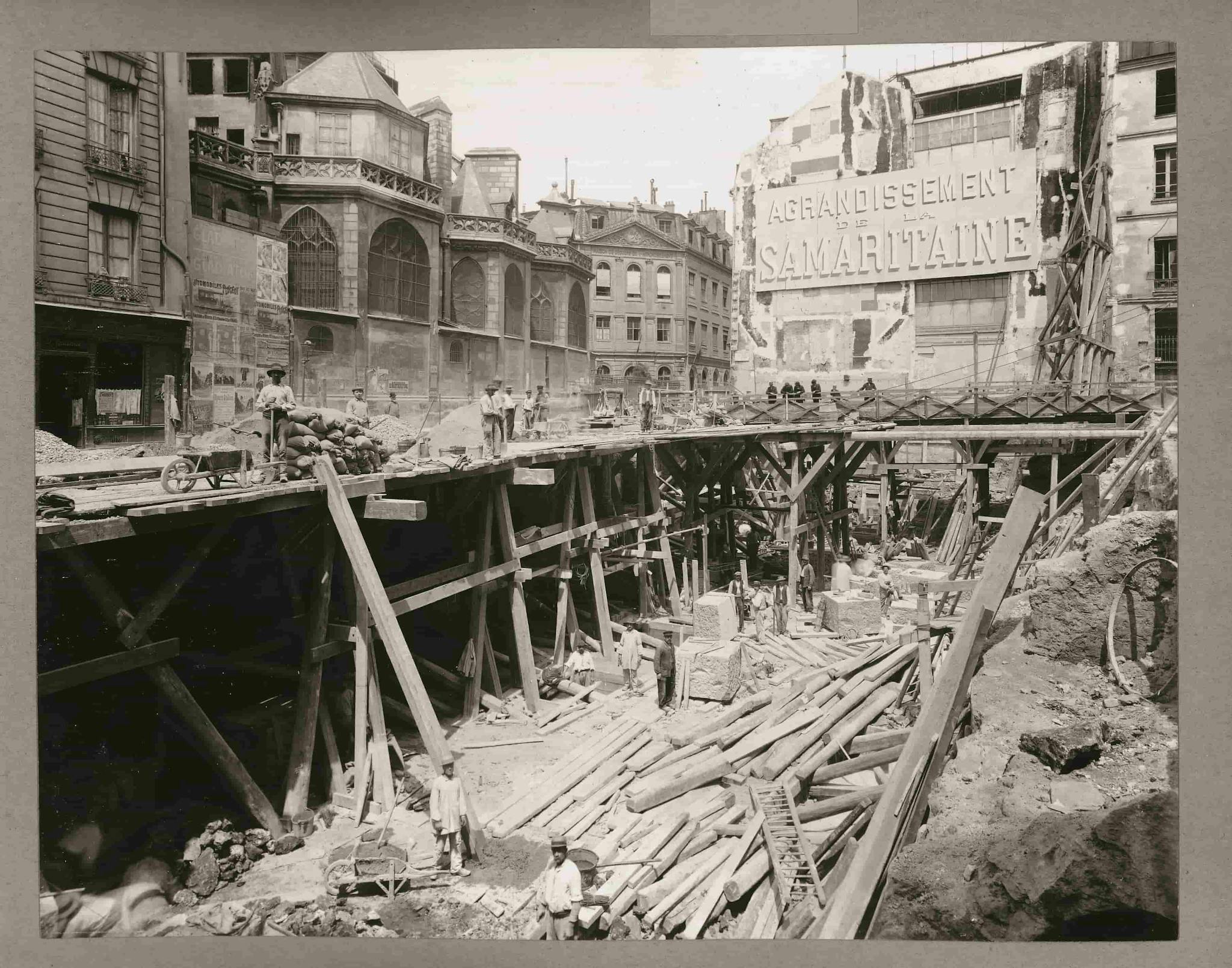 Construction of the shop 2 rue de l'Arbre-Sec